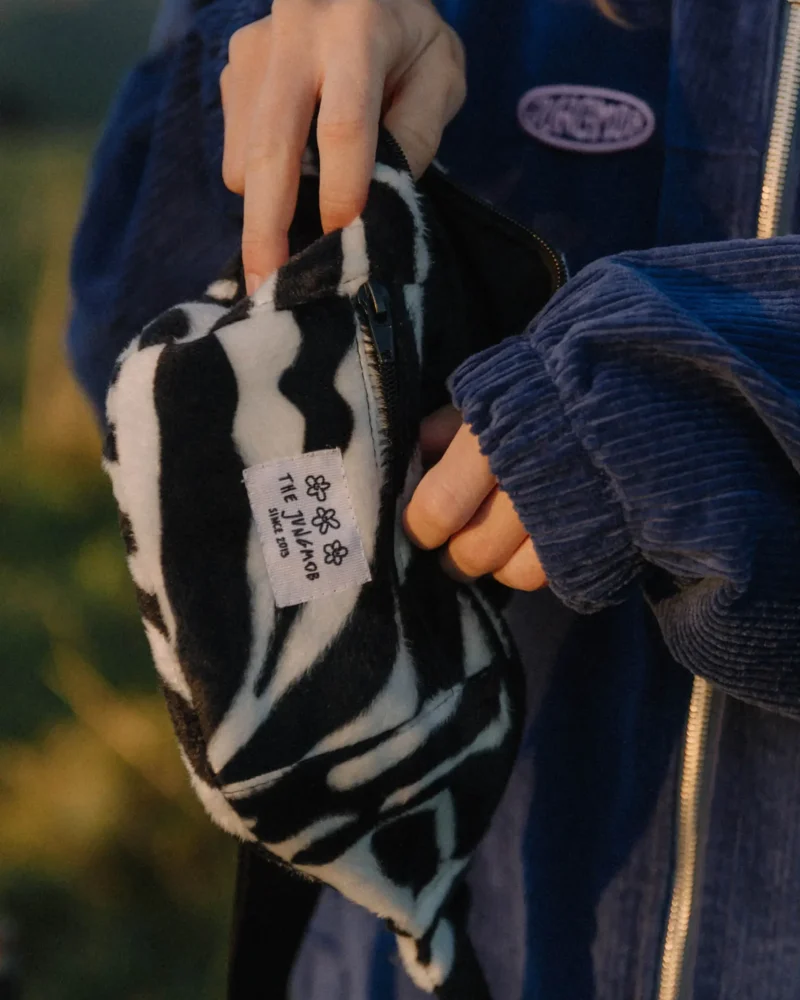 1372af7c-49e2-4b3e-86d0-00ed9062cec6