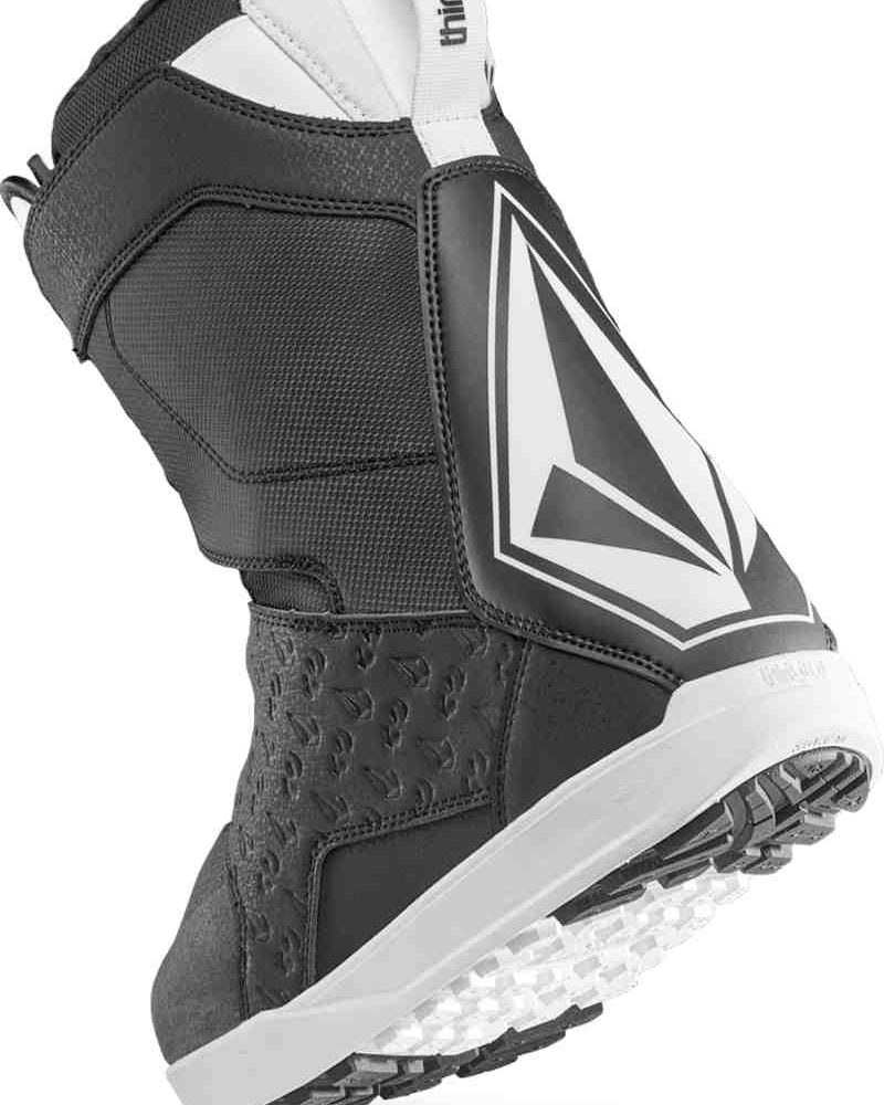 2526 - Lashed Double Boa - Volcom - Black-White - 2 - T.26.BTM.LDV-2 (Copy)