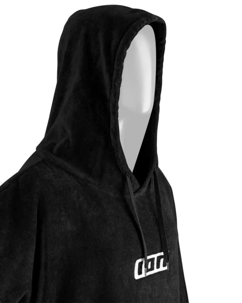 48230-7094_IOW-Poncho-Core_04_900-black_XD