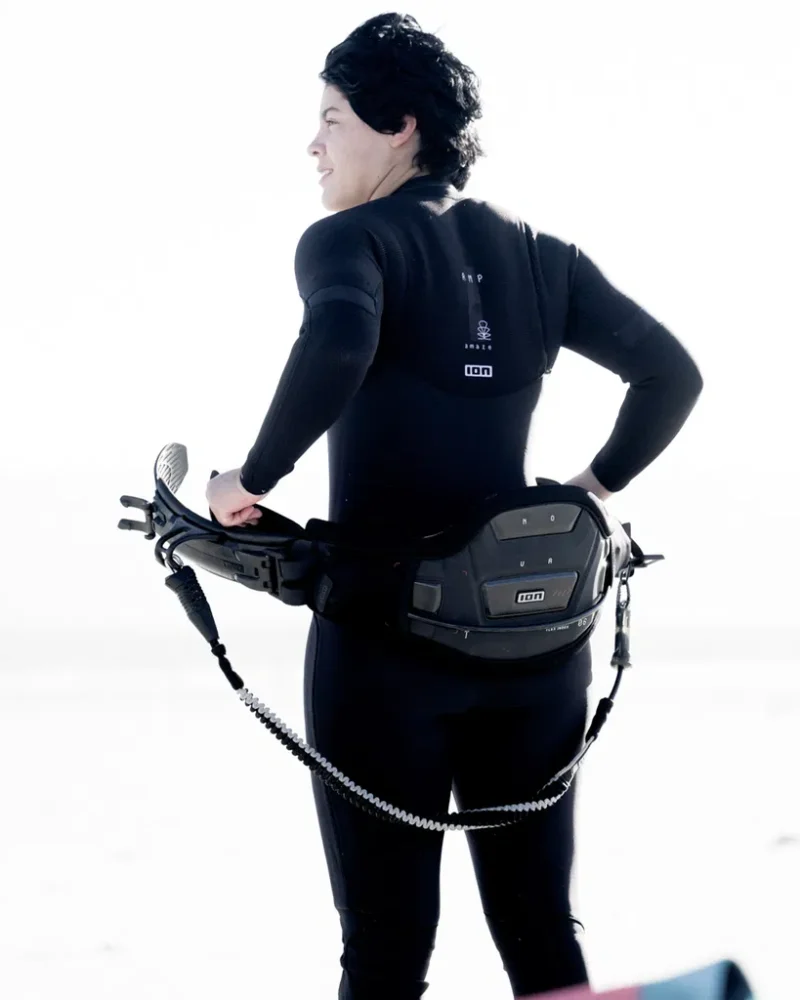 48253-4727-Kite-harness-women_ION-Water_SS25_Nova_Black