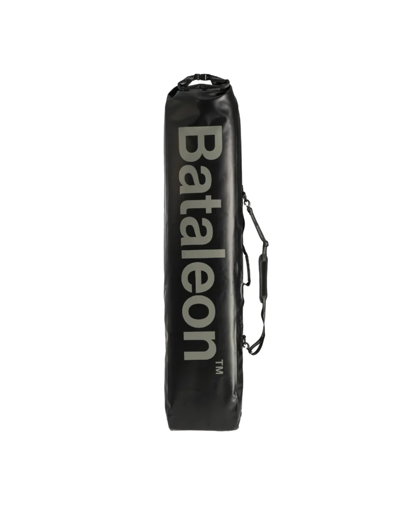 Bataleon_Getaway_Rollup_Bag_Black_01