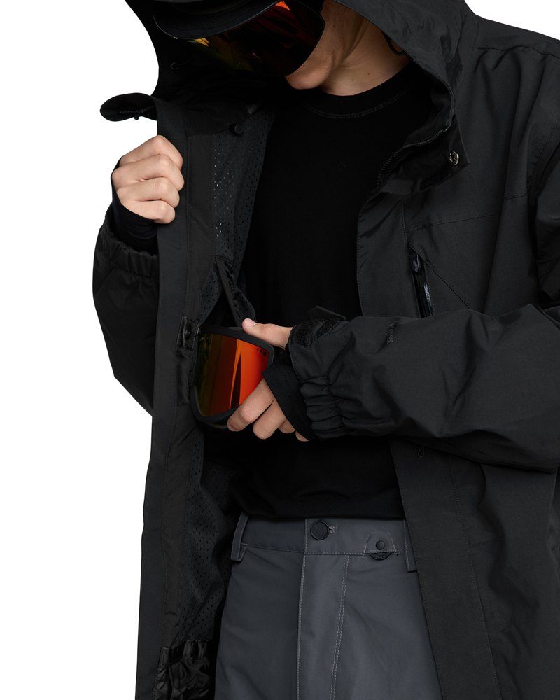 G0452602_BLK_OM-6 (Copy)