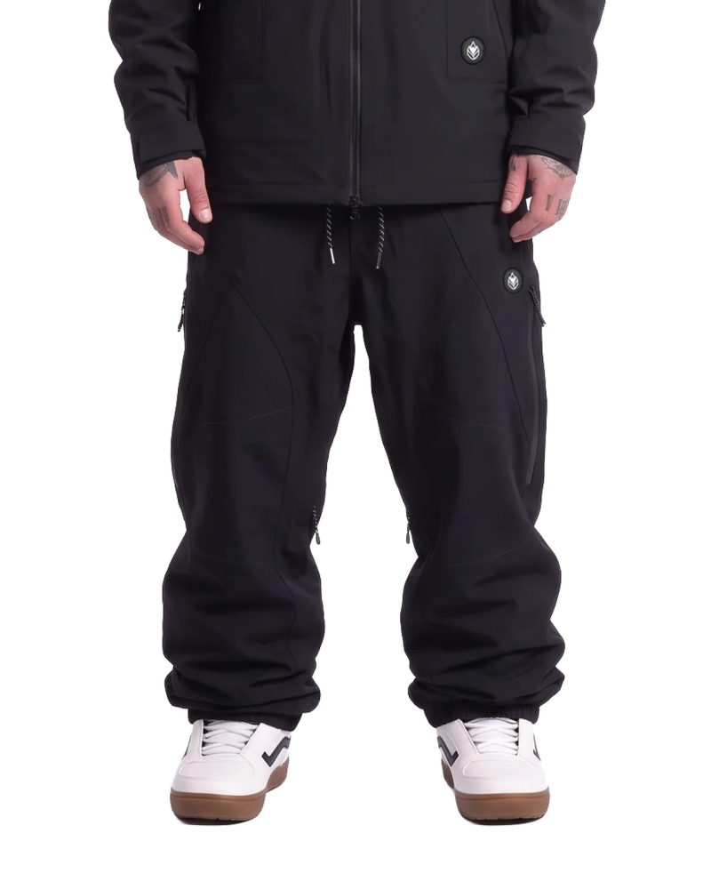 Phieres_Chaletoph_PT_Black_05