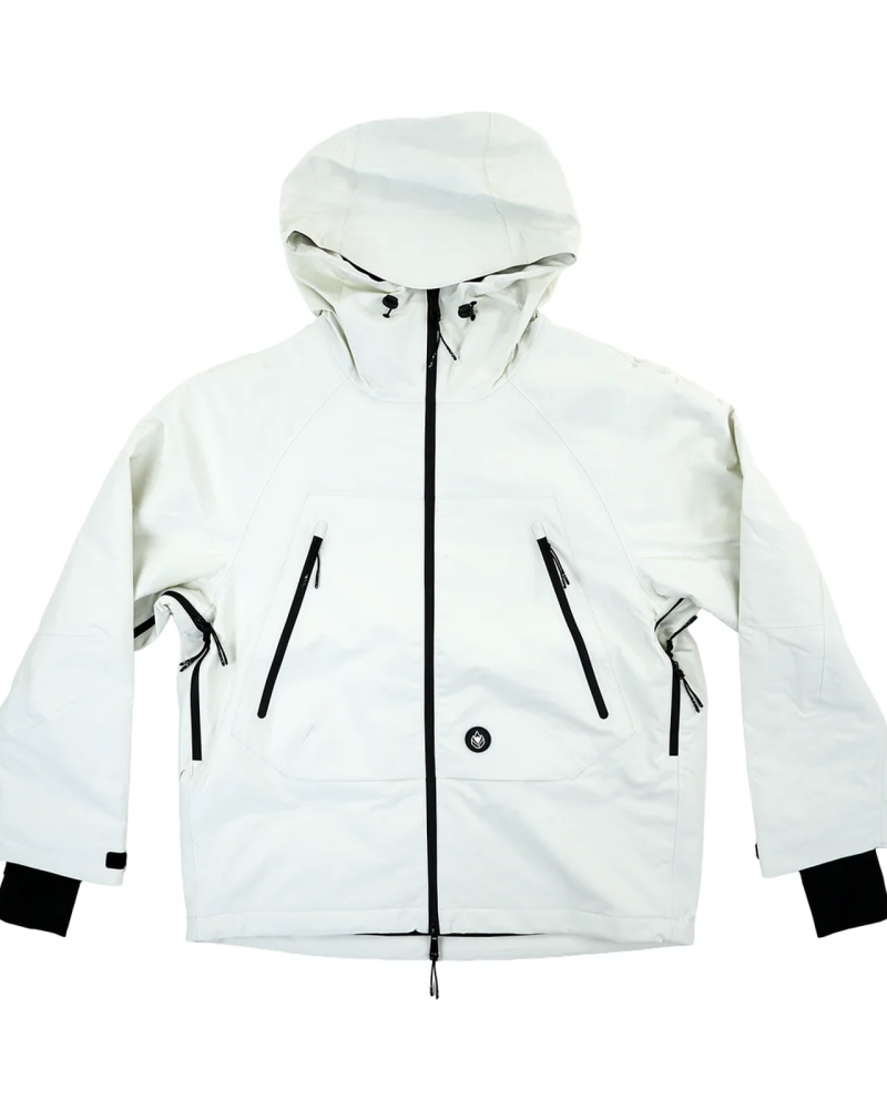 Phieres_Knarlyph_JKT_White_01