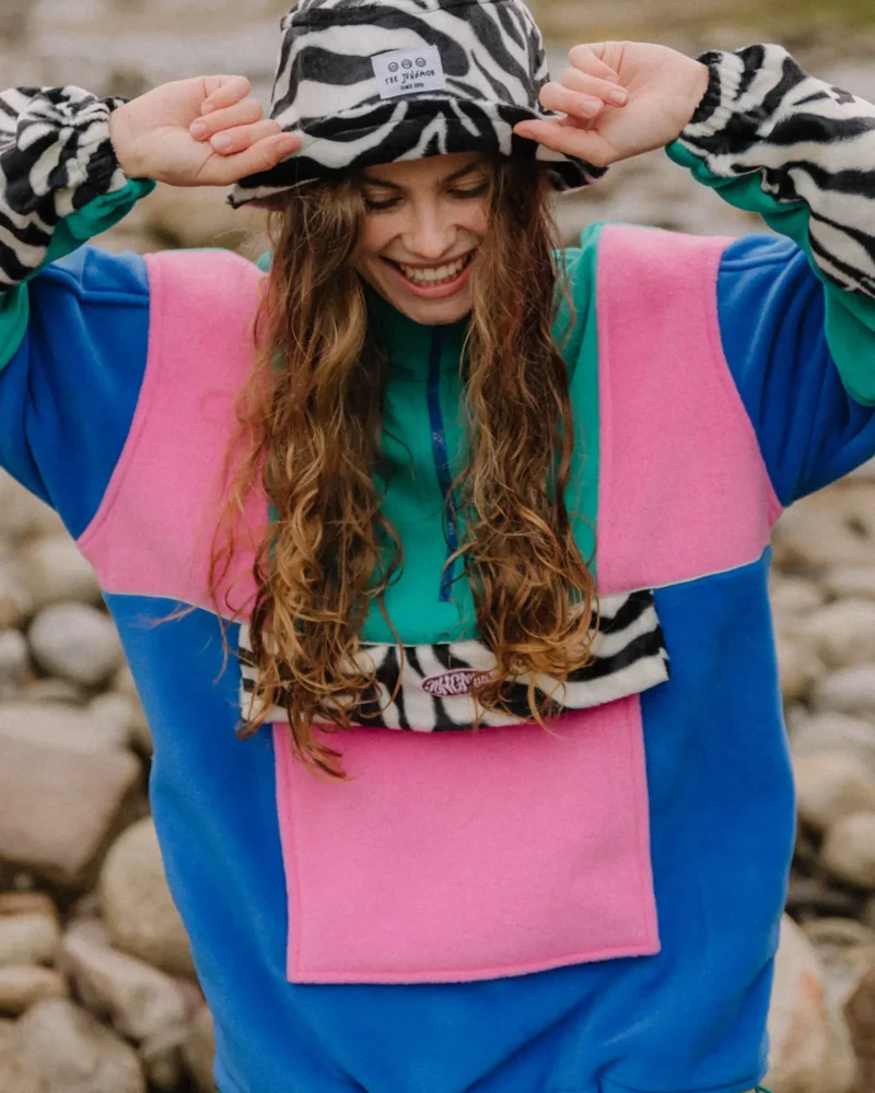 c13c1b11-7b1a-4aea-9164-98a0d7ffb756